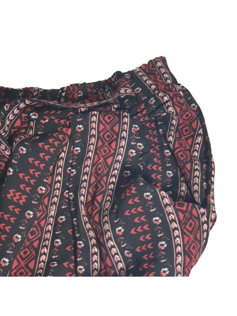 Rue Plus Womens 2X Lightweight Printed Rayon Shorts Elastic Waistband Black Red - Picture 5 of 9